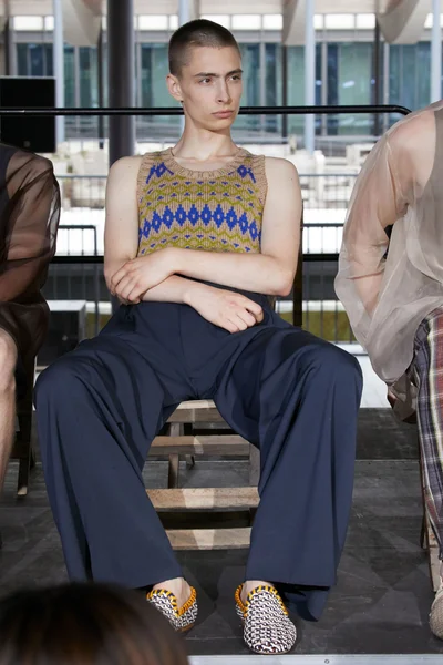 Look 20